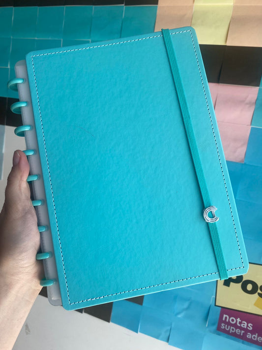 PEQUENO DEFEITO - Caderno Médio - Caderno Inteligente - All Aquamarine 80 Folhas 90g/m²