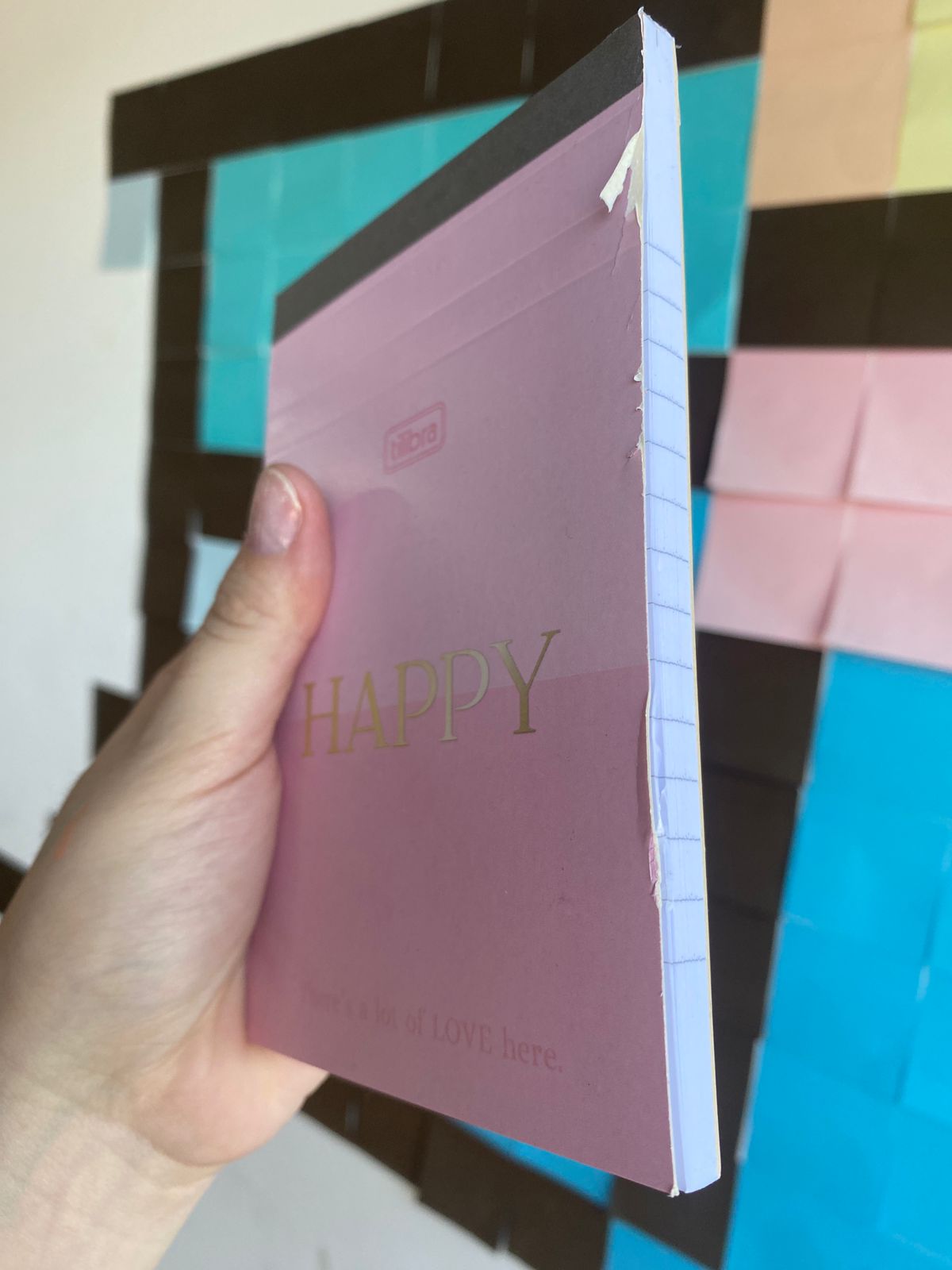 PEQUENO DEFEITO - Caderneta Grampeada - Tilibra - Happy - 104mm x 152mm - 80 Folhas