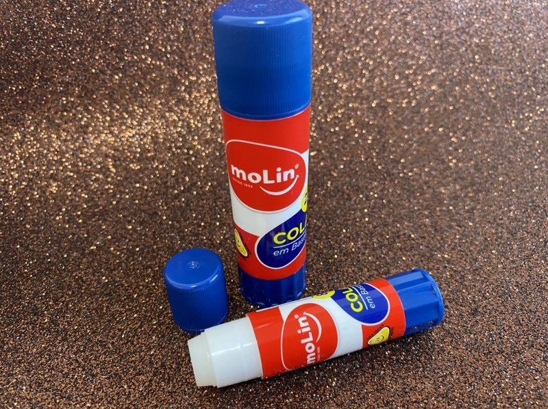 Cola em bastão Molin 8g