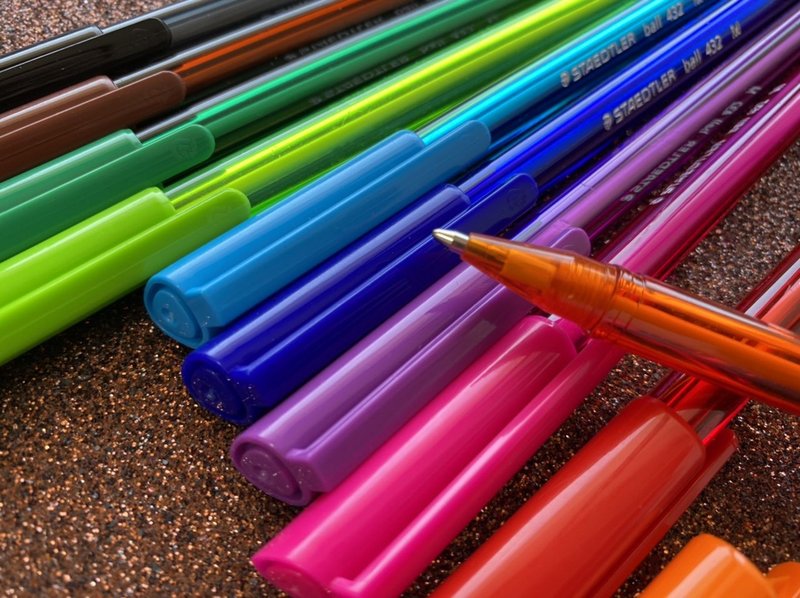 Caneta Esferográfica - Staedtler - 432 Ball