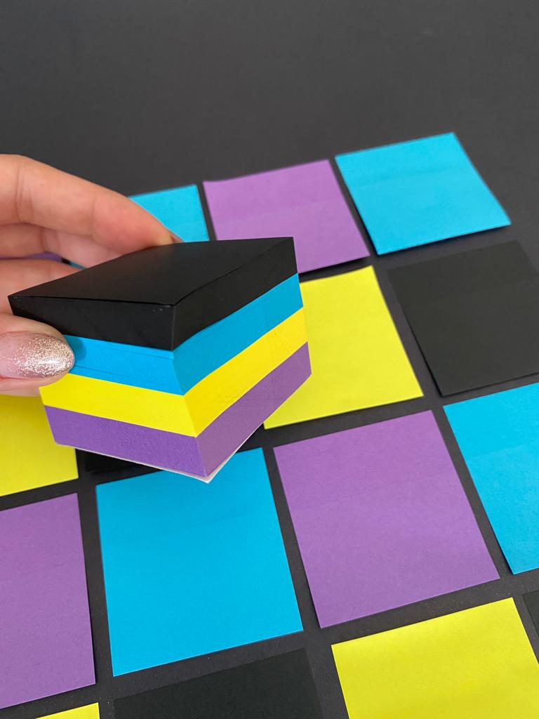 Bloco de Notinhas Autoadesivas - Tris - Holic Cosmos 400 fls. 4 cores 50 x 50 mm