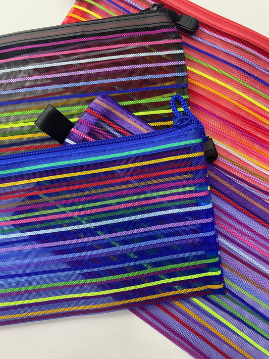 Estojo Telinha 2.0 - Papelaria Unicórnio - Colorido